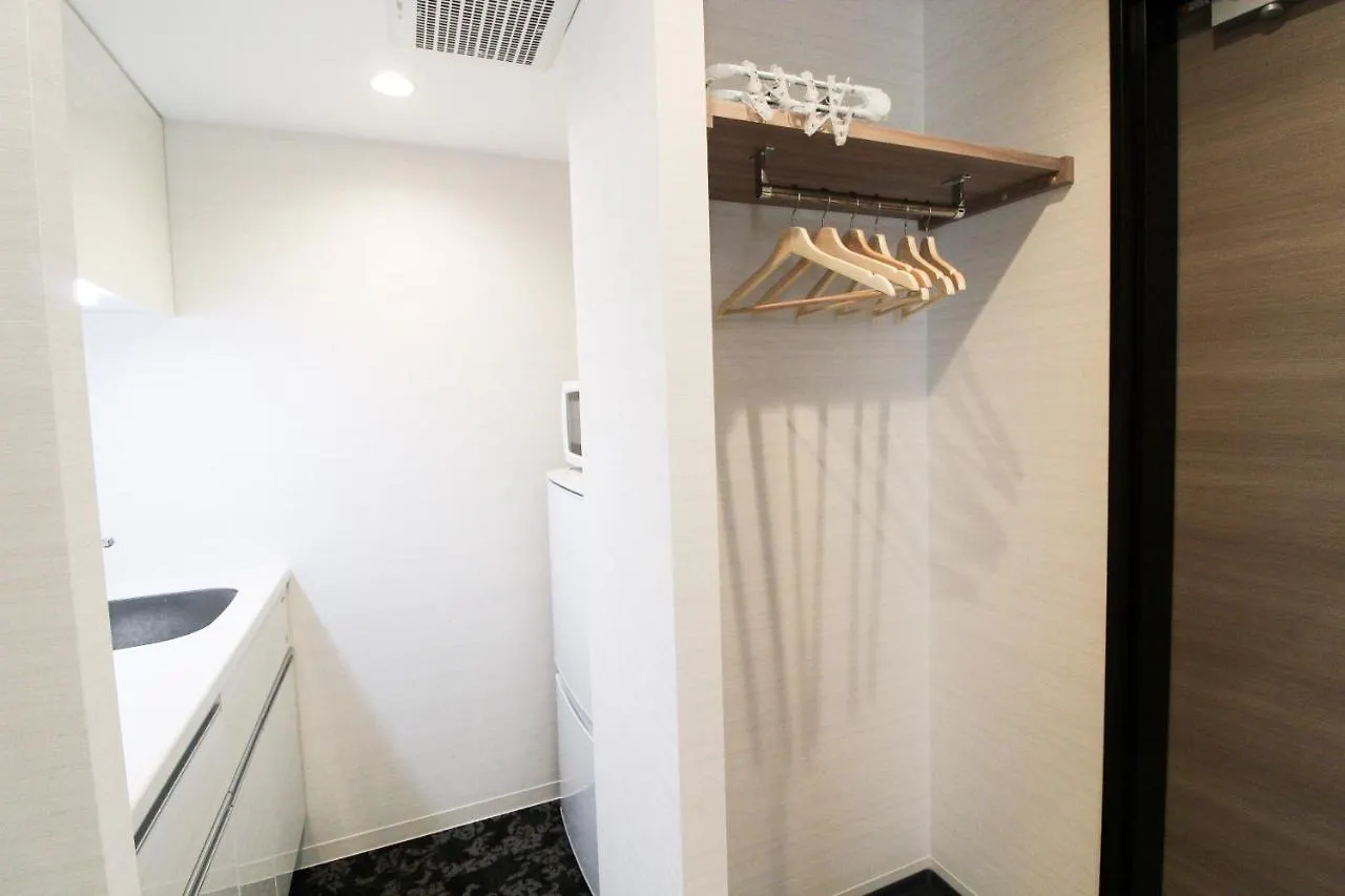 M-1 Tokyo Nakarokugo Apartment 0*,