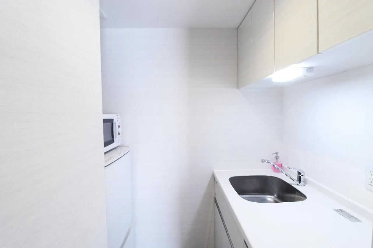 M-1 Tokyo Nakarokugo Apartment