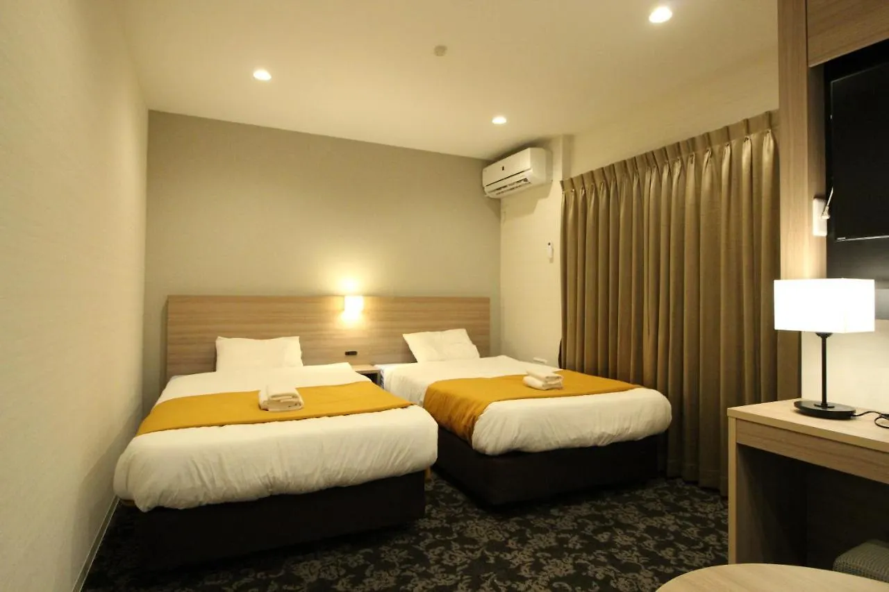 M-1 Tokyo Nakarokugo Apartment