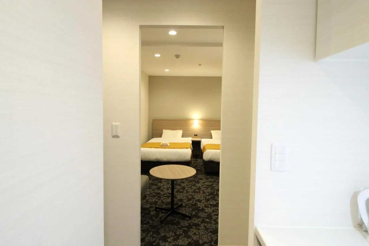 M-1 Tokyo Nakarokugo Apartment 0*,  Japan