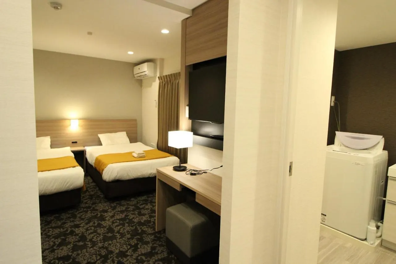 M-1 Tokyo Nakarokugo Apartment