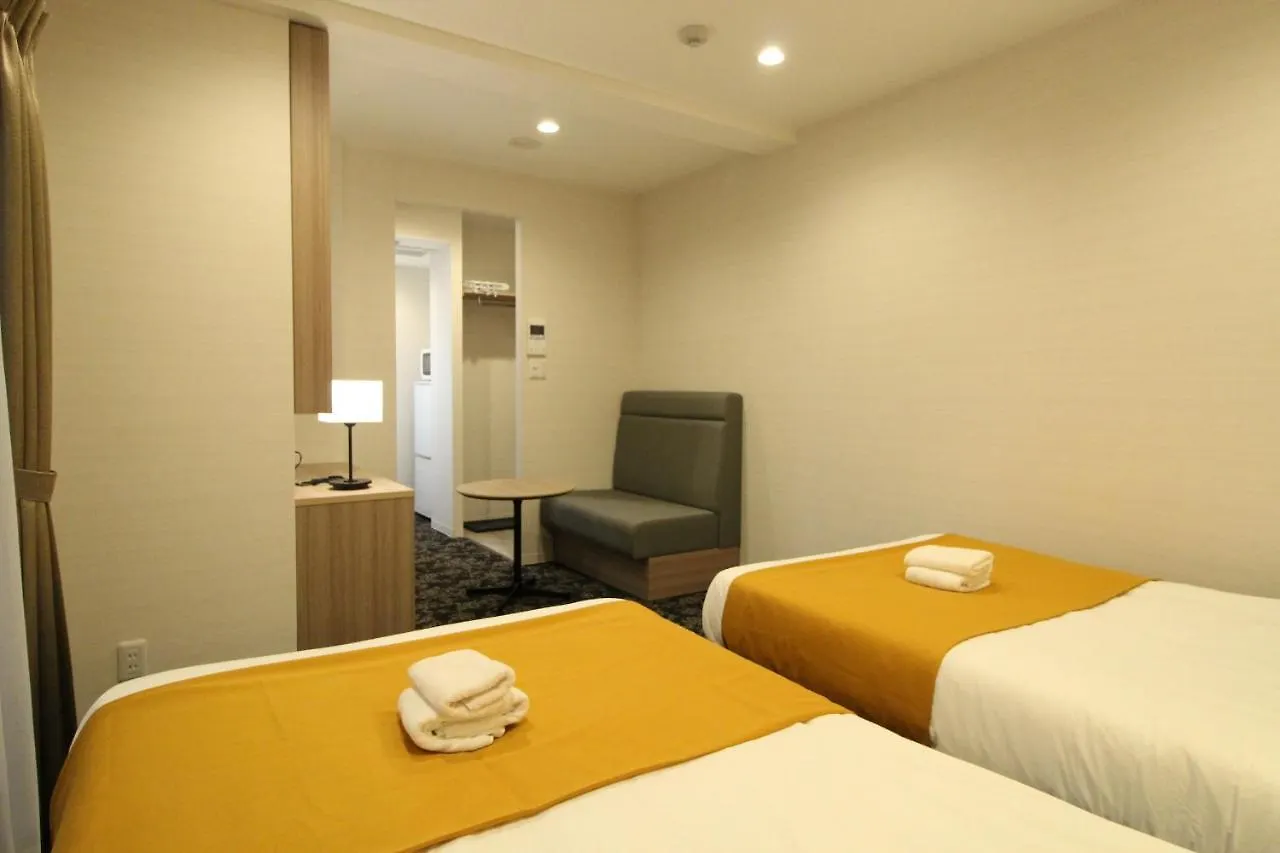 M-1 Tokyo Nakarokugo Apartment